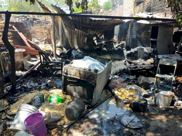 Incendio Arrasa Humilde Vivienda De San Gabriel Movimiento