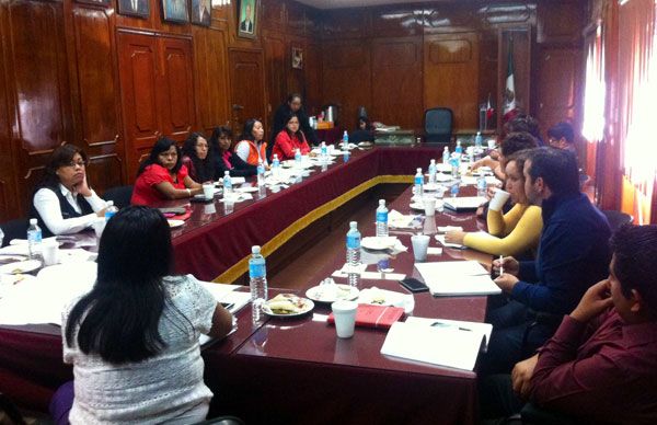 Chimalhuacán analiza plan estratégico federal de alerta de género 