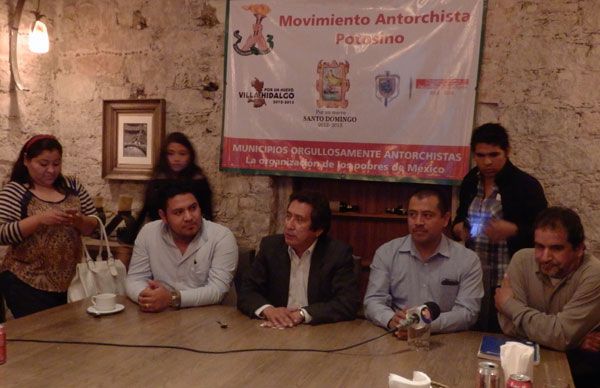 Antorchistas gestionan millonarios apoyos del PEF para SLP 