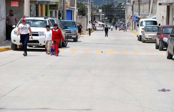 En San Francisco inauguran pavimentación de ocho vialidades 