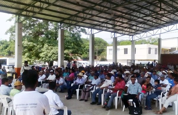 Transportistas de Tamazunchale cuentan con apoyo de Antorcha