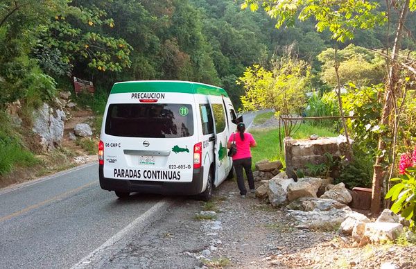 Invasión del transporte foráneo en Tamazunchale, sí lo autorizó la SCT