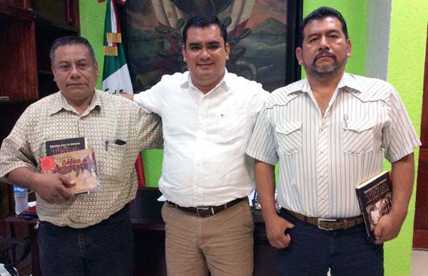 Logran acuerdos en reunión entre el presidente de Tlapa y Antorcha Campesina