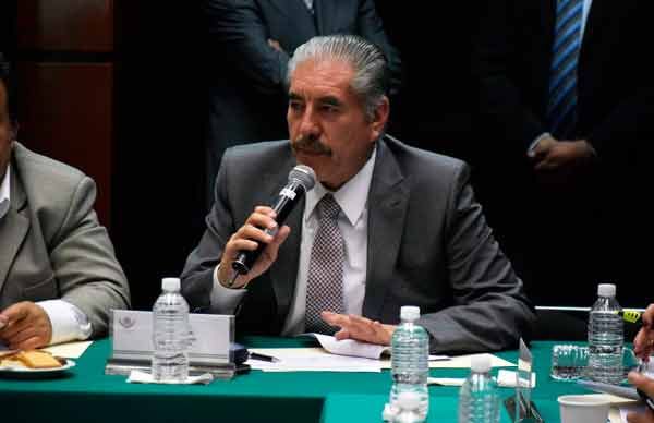 Pide diputado Telésforo García Carreón apoyo a pequeños agricultores 