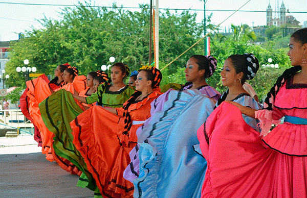 Van alumnos del CBTa de Teco a encuentro nacional en Morelos