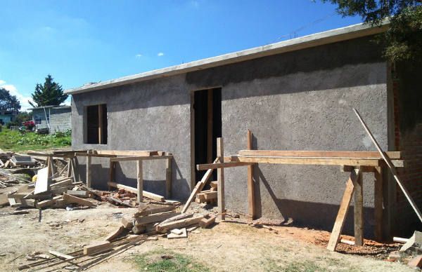 Construyen lechería en San Miguel el Vidrio