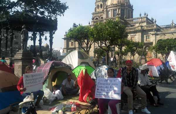 Antorchistas marcharán en Guadalajara para reforzar plantón de Plaza de Armas