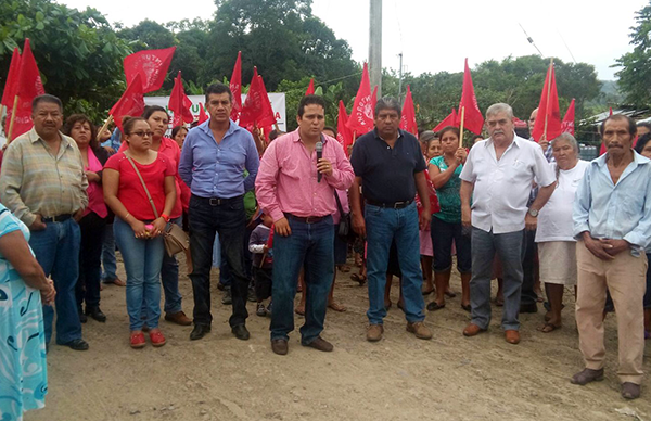 Logra Antorcha cuatro ampliaciones de agua potable