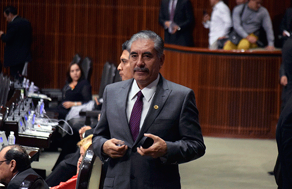 Diputado Telésforo García Carreón gestiona a favor de la salud de chimalhuacanos
