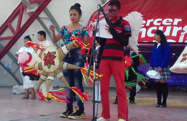 Realizan concurso de Piñatas y Pastorelas