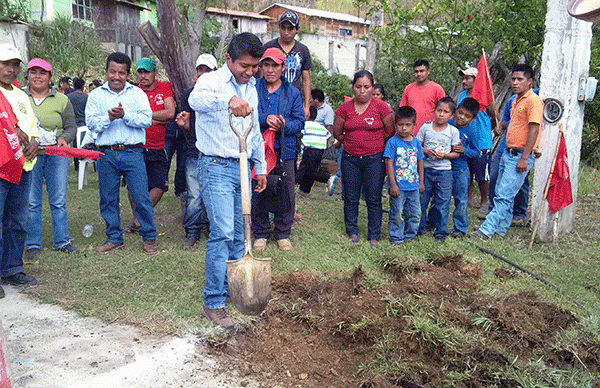 Antorcha Campesina inicia el año con más obras para la Mixteca