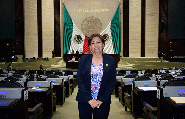 Incumple compromiso Rosario Brindis Alvares de la Unidad de enlace de Pemex