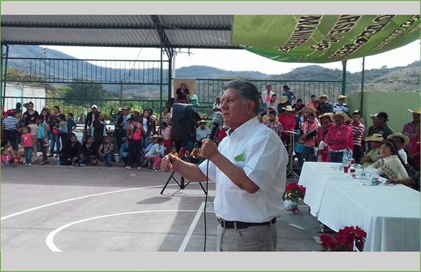 Inauguran dos tramos carreteros en Susupuato