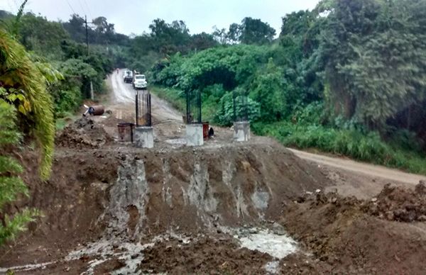 Antorcha logra recursos para construcción de puente en la Huasteca veracruzana