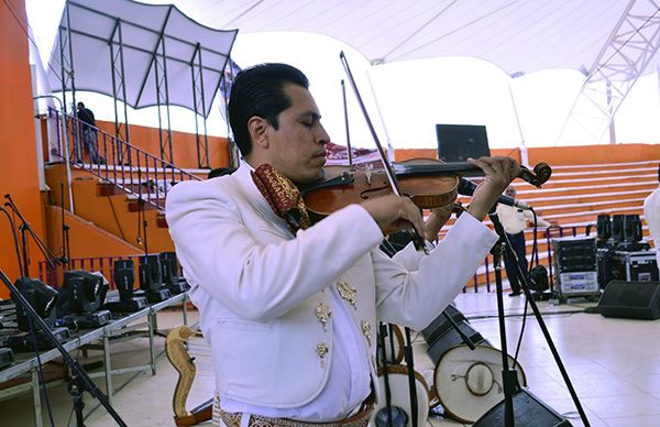 Impulsan a mariachis en la Feria Tecomatlán 2016