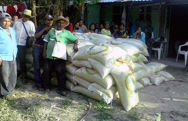 Logra Antorcha 60 toneladas de maíz para campesinos de Chilapa y Hueycantenango