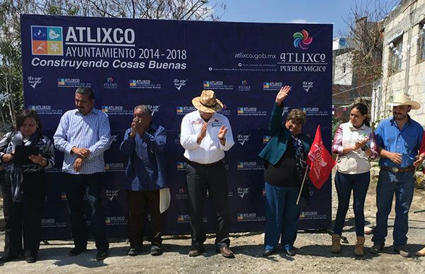 Logra Antorcha 8 mdp en pavimentaciones para Atlixco