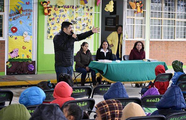 2,6 kilómetros de bardas escolares logra Movimiento Antorchista de Texcoco