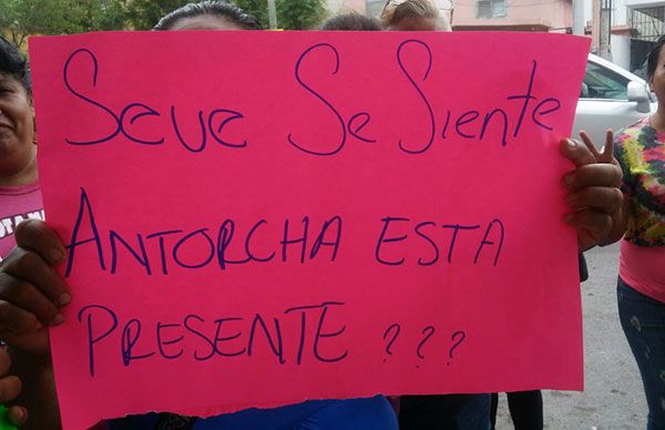 En el Municipio de Reynosa,  SEDESOL Estatal condiciona apoyos de vivienda a Antorchistas