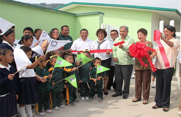 Con aulas dignas Antorcha impulsa a la educación en escuelas de Chiltoyac