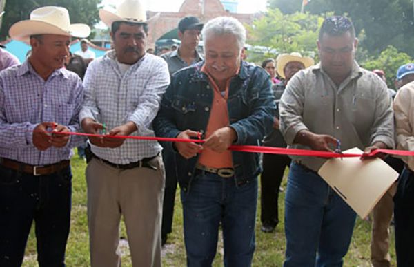 Inauguran obras por 3.6 mdp