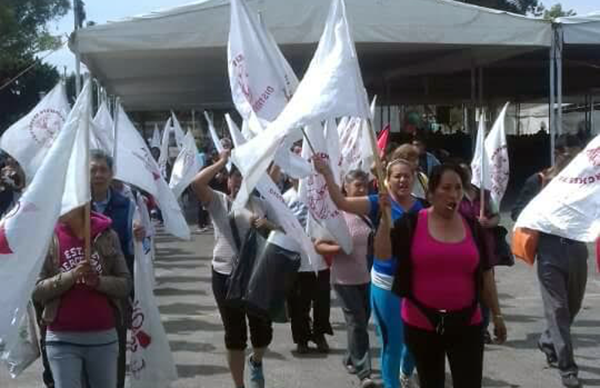 Antorchistas de Iztacalco exigen que Carlos Estrada Meraz cumpla compromisos