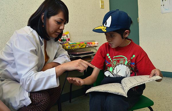 Psiquiatras de Chimalhuacán atienden a menores autistas