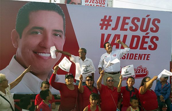 Antorchistas brindan su apoyo a Jesús Valdés para presidente municipal de Culiacán