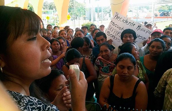 Antorchistas se manifiestan ante la falta de respuesta por parte de autoridades municipales