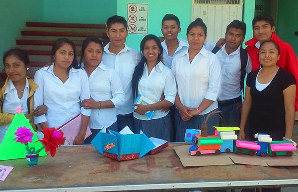 Normal de Teco invita a estudiar en sus aulas