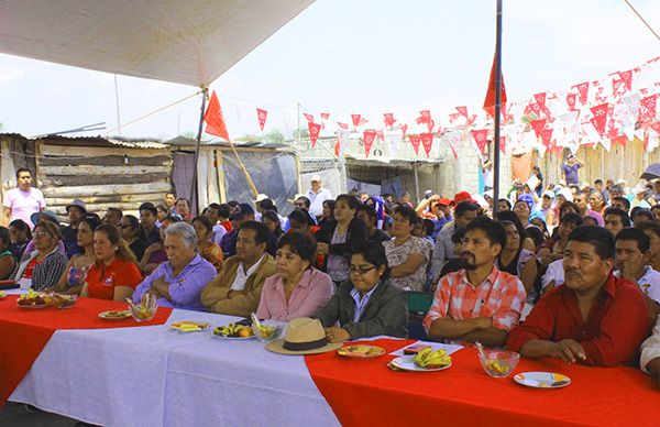 Festejan aniversario de la colonia Unión Antorchista