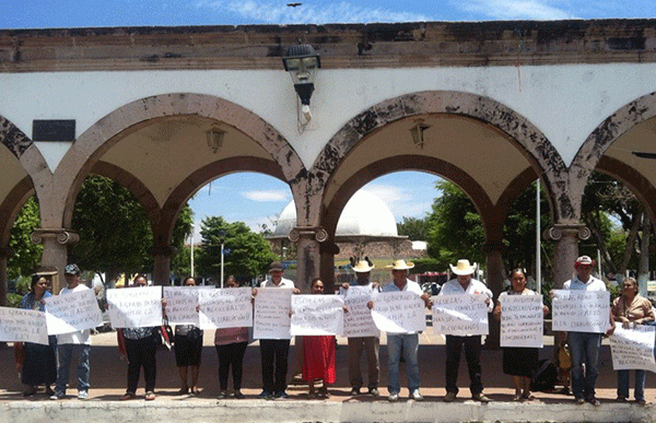 Ciudad Hidalgo y Tierra Caliente de Michoacán se suman a las cadenas humanas