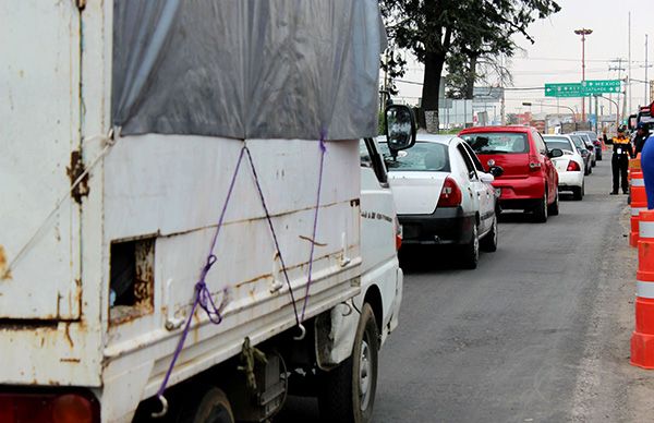 Construyen bulevar Carretera Puebla-México Norte