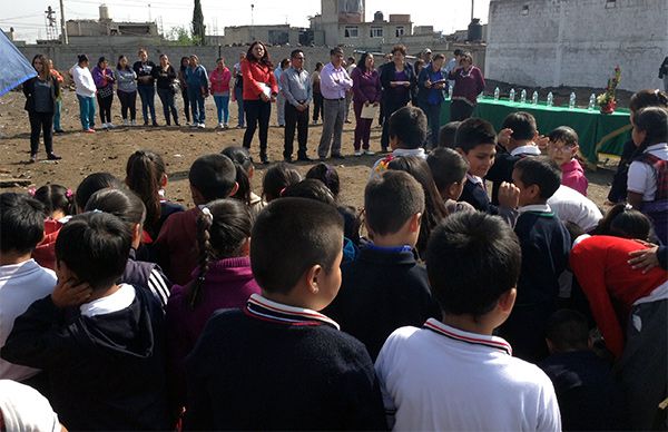 Más obras educativas en Chimalhuacán