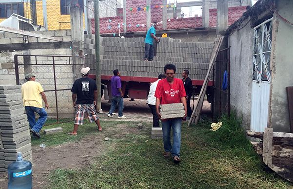 Gestiona Antorcha apoyo para viviendas de Tepexco