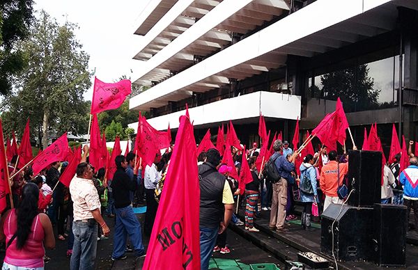 Antorchistas piden liberación de recursos para obras a SEFIPLAN