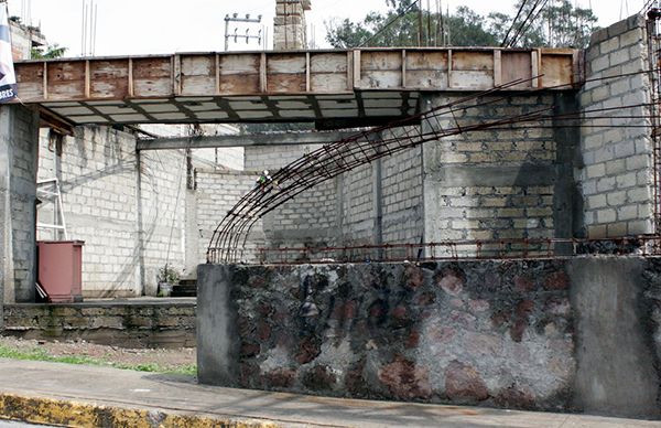 Antorcha apoya construcción de capilla