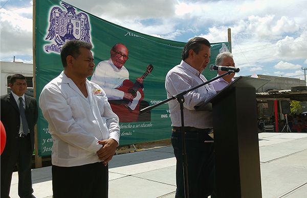 Egresan jóvenes de preparatoria Antorchista