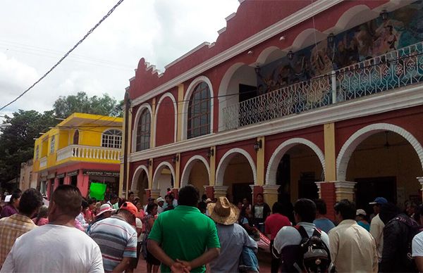 Protestan hoy habitantes de Coxcatlán ante incumplimientos