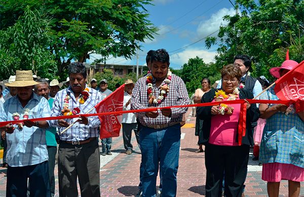 Inaugura Hersilia Córdova calle en Cohuecan