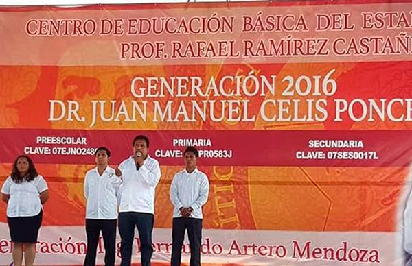  Escuelas antorchistas de Ocozocoautla festeja clausura 2016