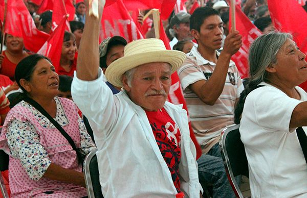 Preparados, antorchistas de la región Huasca  Atotonilco para marcha