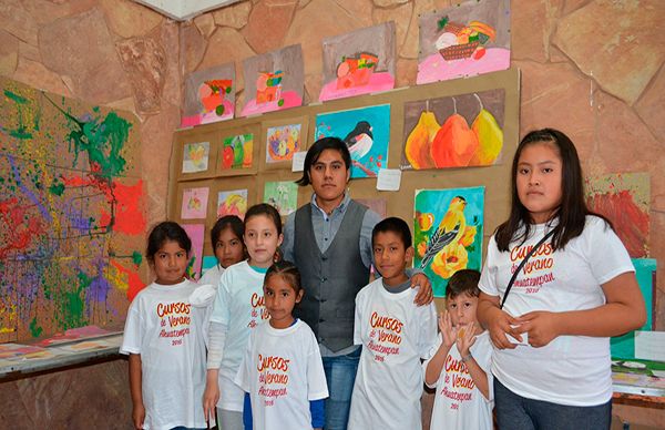 Culminan con éxito cursos de verano en Ahuatempan