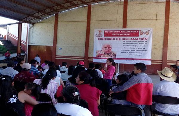 Realiza Antorcha concurso de Declamación en Xicotepec  