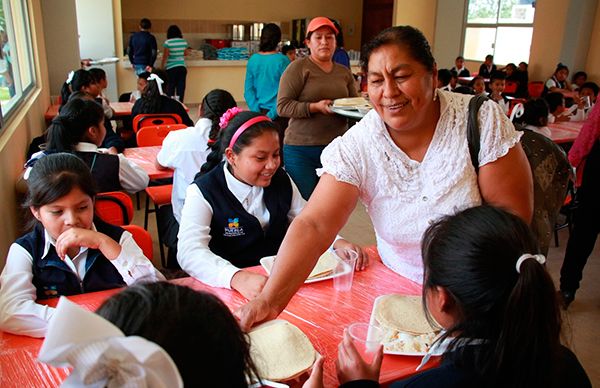 Inauguran desayunador en Ocoyucan  