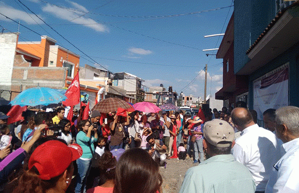 En La Huertita, vecinos logran ampliación de red de drenaje y de agua potable