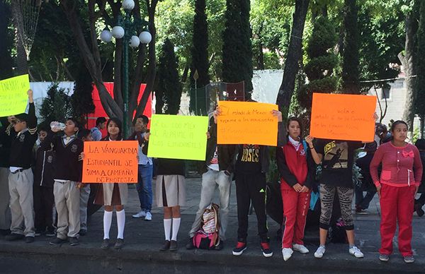 En Ecatepec se violan los derechos constitucionales: FNERRR