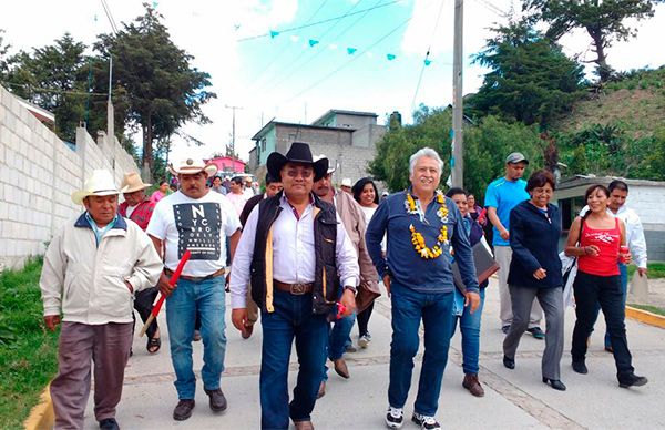 Inaugura Antorcha pavimentación en Vicente Guerrero