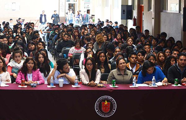   Visita SEP a Centro Universitario Tlacaélel