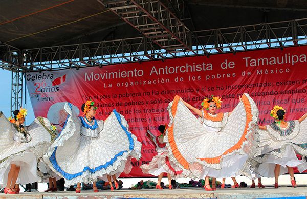 Antorchistas inician festejos por su 26 aniversario en Tamaulipas